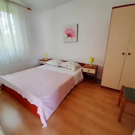Apartment Leon