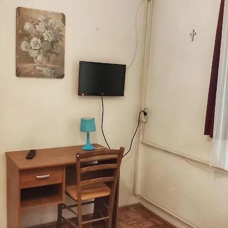 Leon Apartament Biograd Na Moru